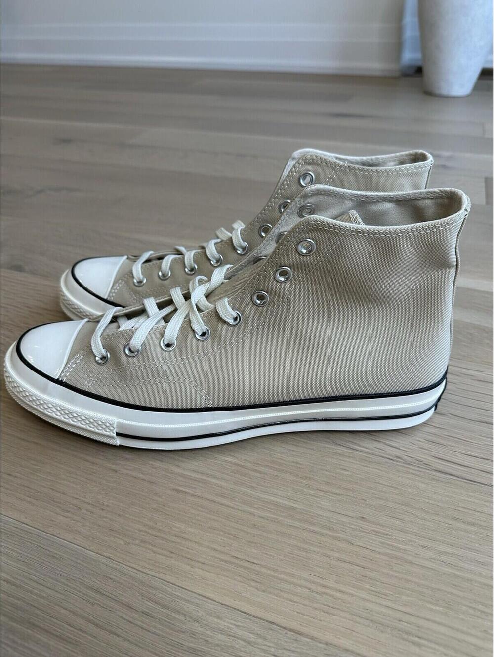 Converse Chuck 70 hi OAT MILK/EGRET/BLACK Men’s Size 12